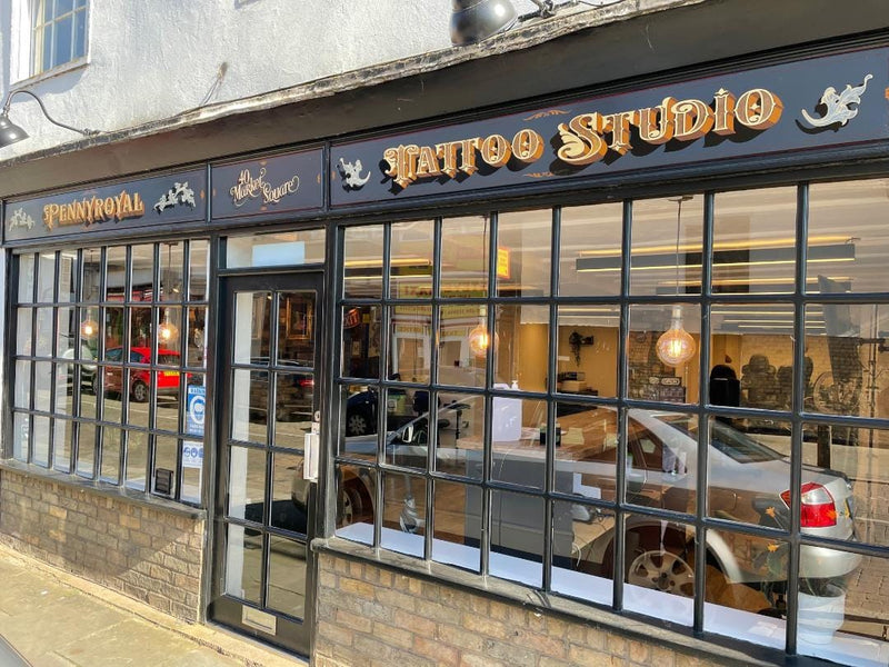 Penny Royal Tattoo, Saint Neots